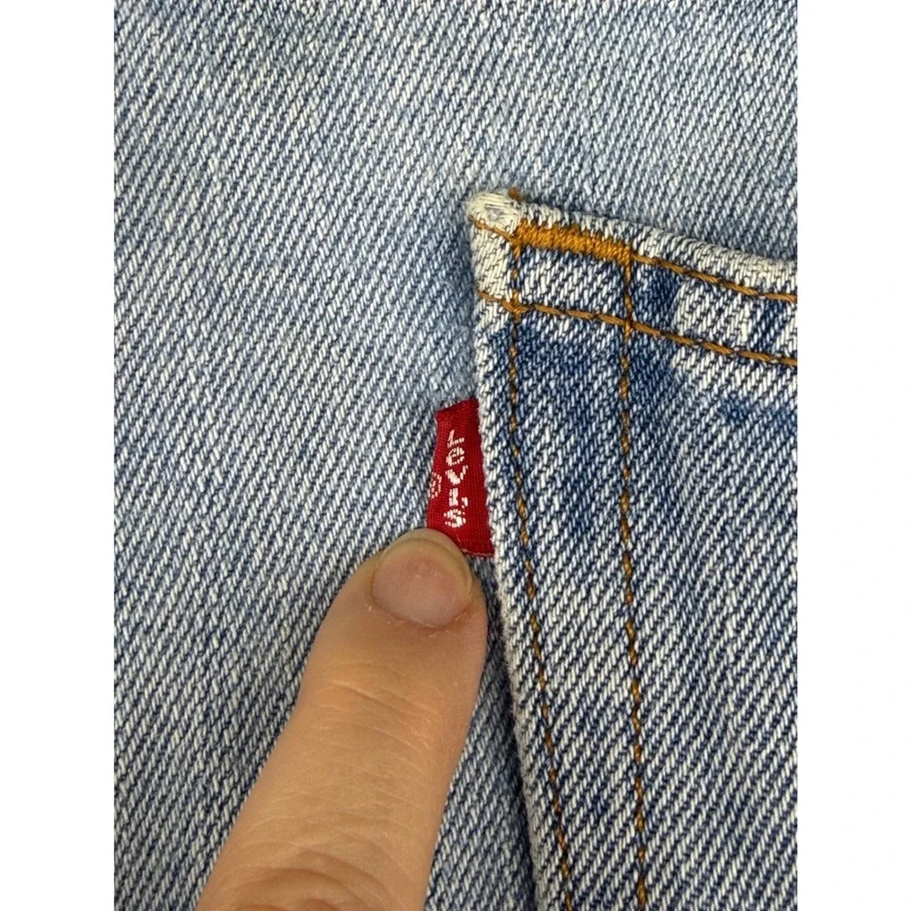 Levis levi 560